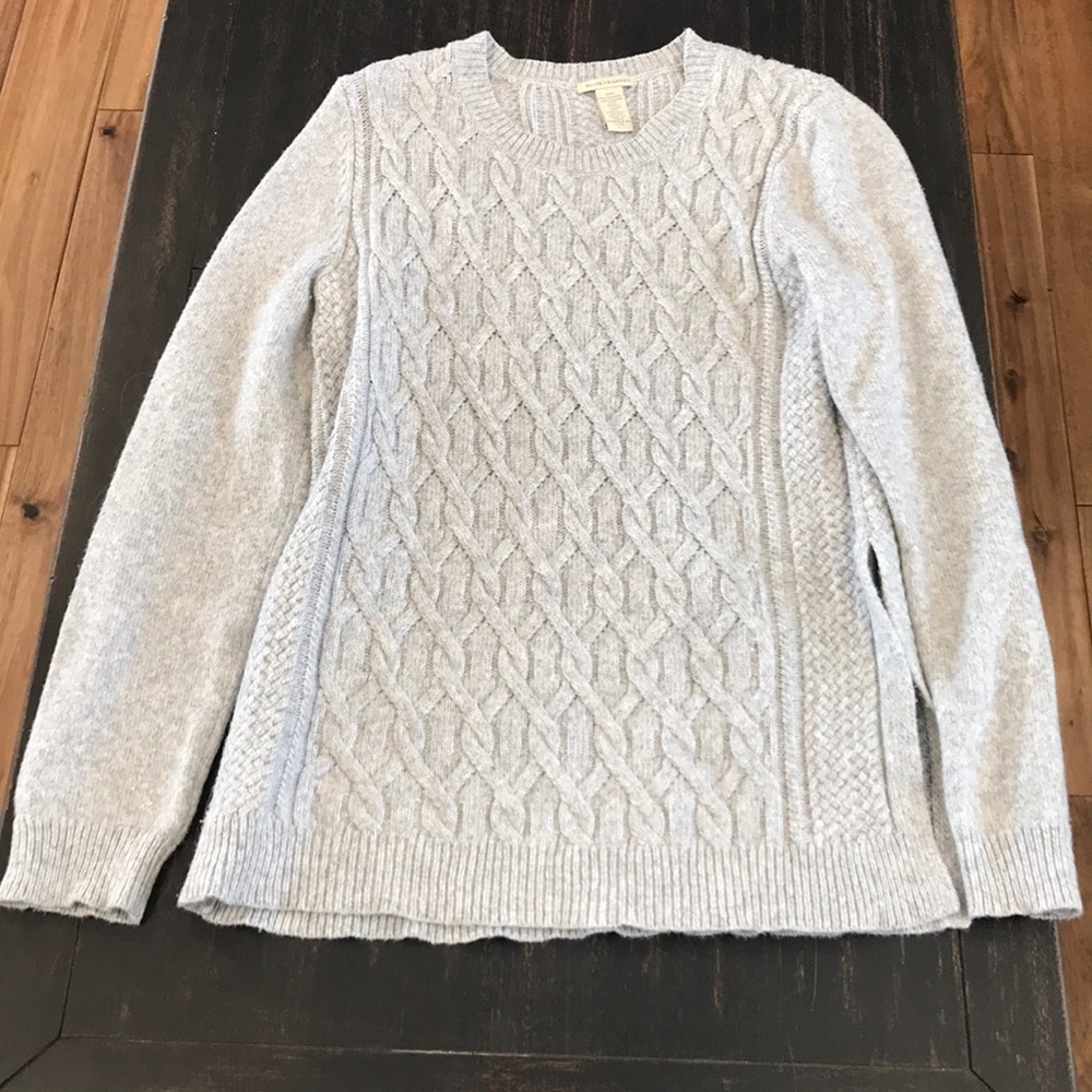 Grey sweater